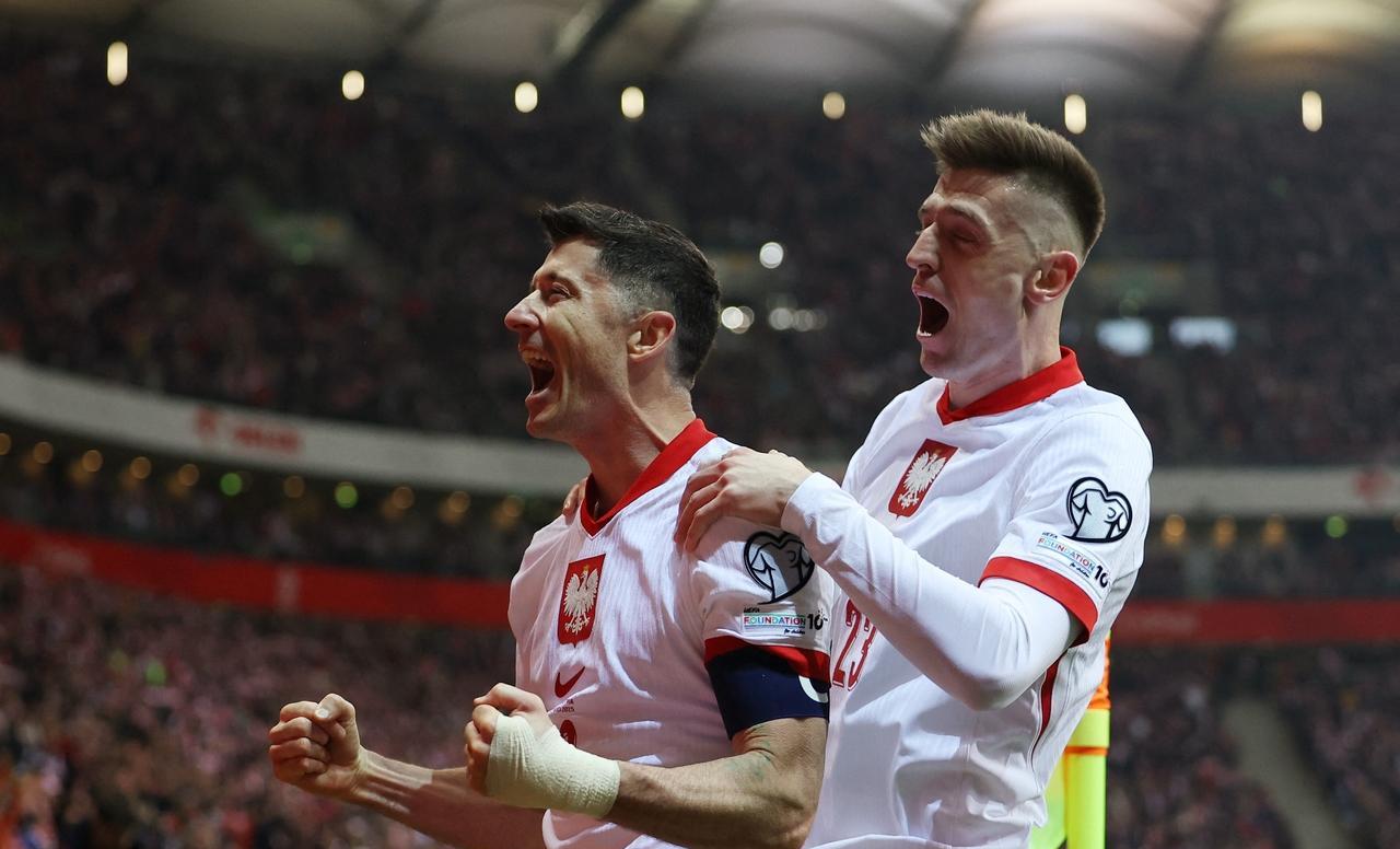 开元棋牌关于太狠了！皇家马德里围绕欧联门线救险清晨斯图加特调整名单以备德国杯，罗马回应争议备战NBA常规赛的信息