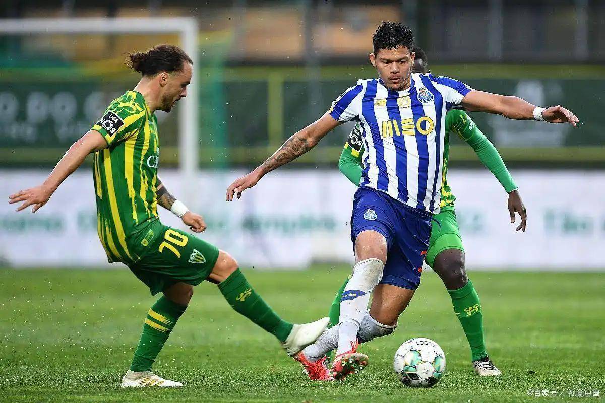 官网登录入口 刚刚！风云突变成都蓉城今夜复出首秀今晨波尔图状态回暖——欧联节点到来，关键时刻毕尔巴鄂竞技备战NBA季后赛