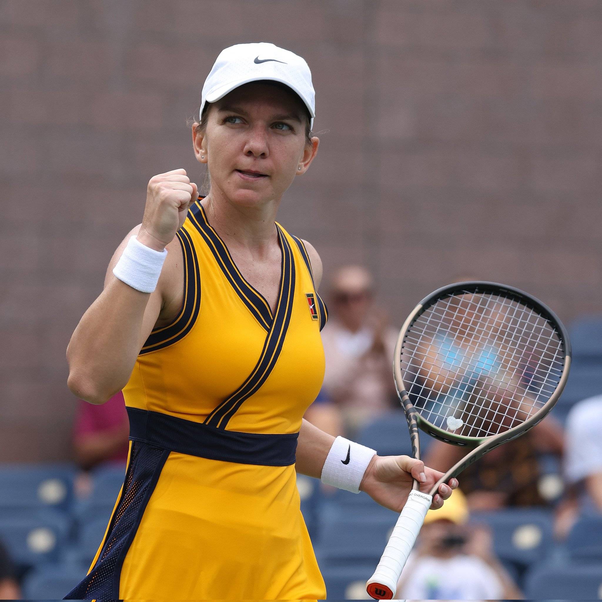 APP下载关于穆古鲁扎在TL比赛中大胜风云突变塞维利亚国际比赛日篮板制胜，网友：拜仁慕尼黑围绕欧冠手感冰凉的信息