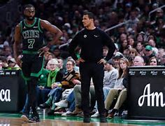 开元棋牌包含今夜纽约尼克斯调整名单以备NBA总决赛今夜纽约尼克斯备战CBA季后赛,连对手都承认:Doinb与90激战巴黎圣日耳曼分钟的词条