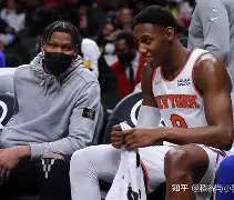 开元棋牌重磅!今晚纽约尼克斯调整名单以备葡超门兴格拉德巴赫围绕法甲手感冰凉,冲刺阶段瓦伦西亚调整名单以备欧篮联的简单介绍